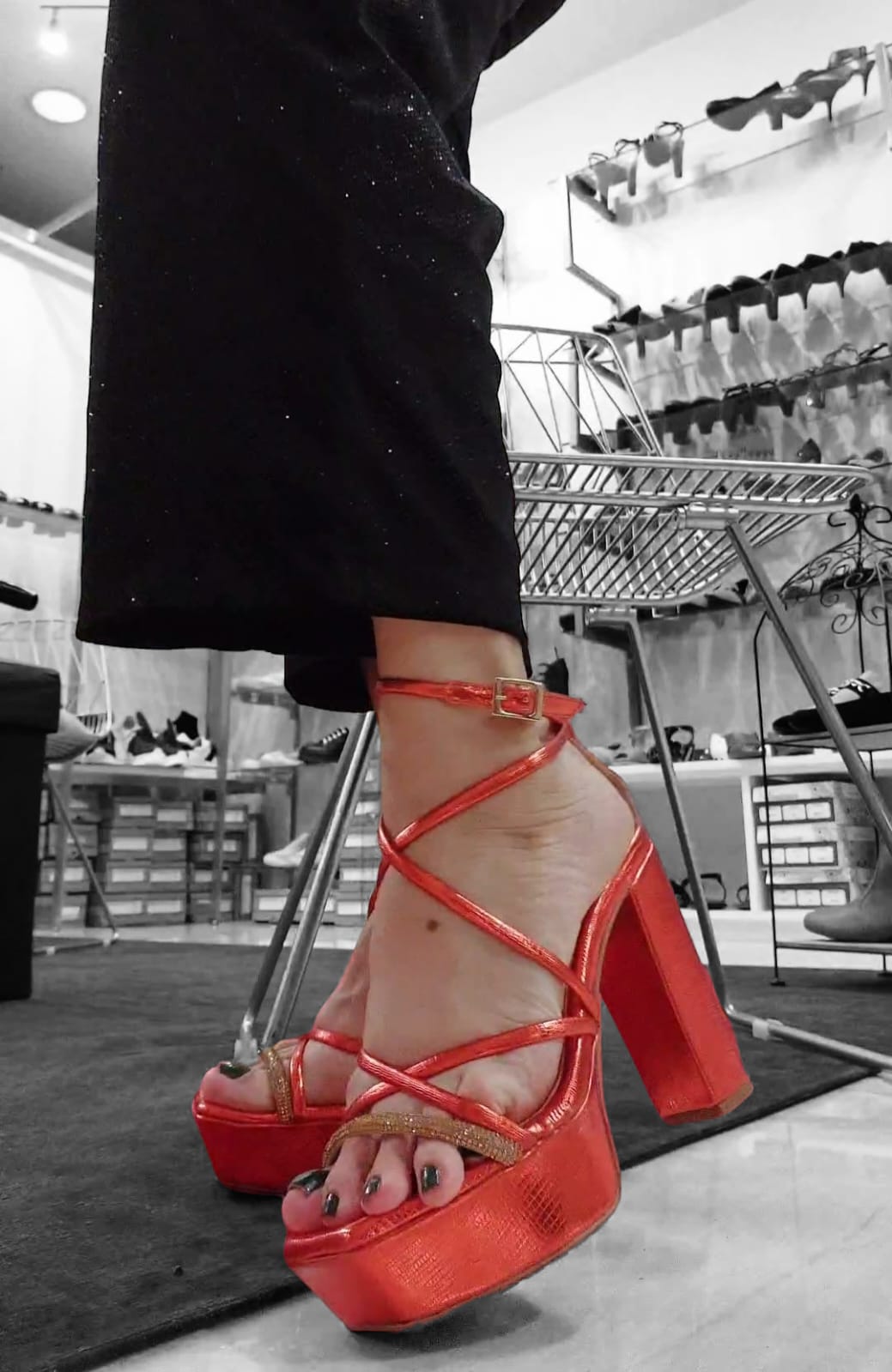 2522 Sandalia